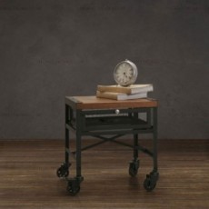 Retro design coffee table with drawer