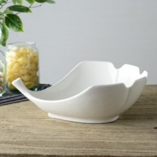 Leaf Shape Ceramic Serving Bowl Ornamental Porcelain Vegetables and Fruits Tray Dinnerware and House